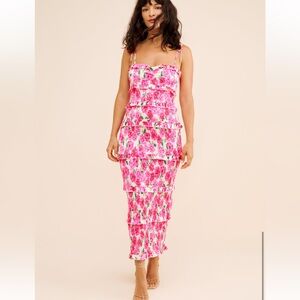 Show Me Your MuMu Stella Pink Floral Tiered Midi Dress